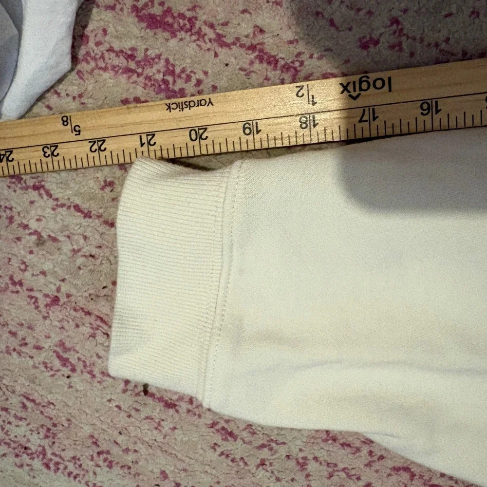 Taylor Swift Womens 3XL The Eras Tour Hoodie Cream Back Graphic Concert Merch - Picture 6 of 6